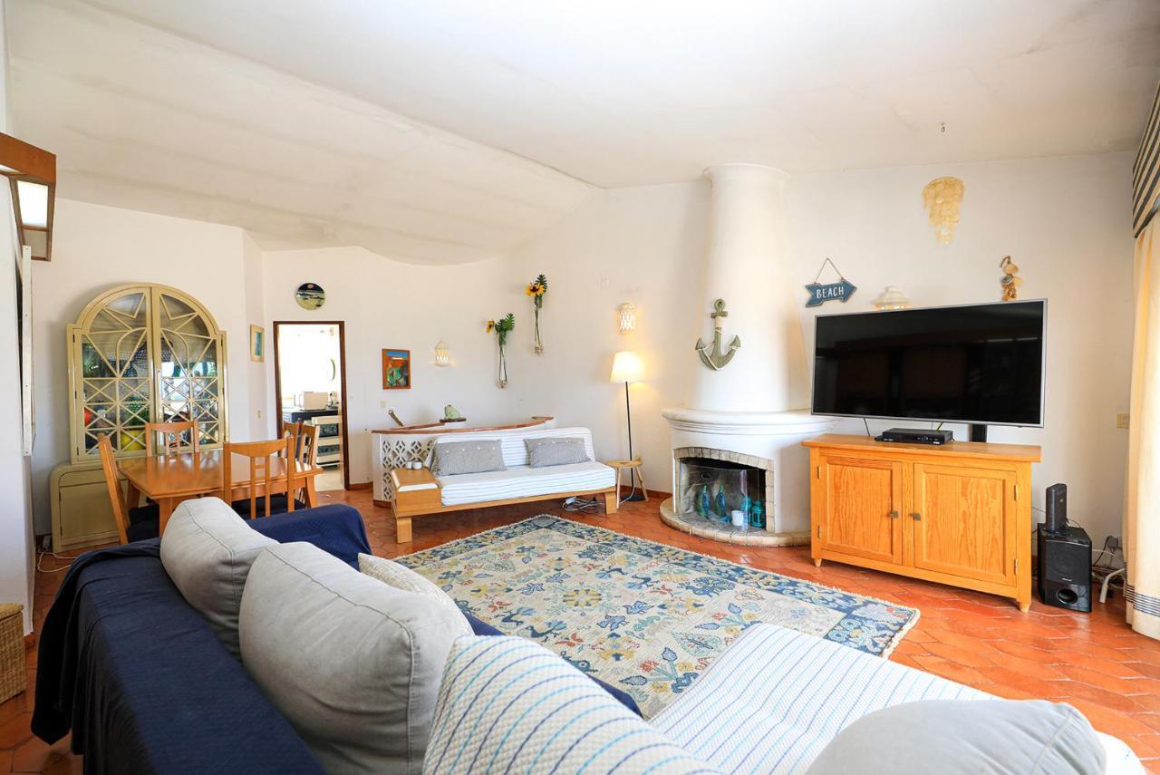 C22 - Beco Do Poco Beach Townhouse In Praia Da Luz Екстер'єр фото
