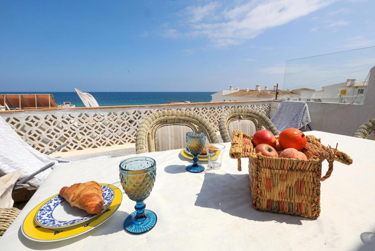 C22 - Beco Do Poco Beach Townhouse In Praia Da Luz Екстер'єр фото