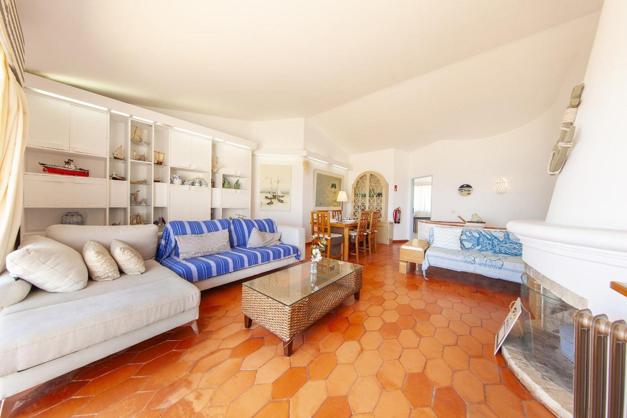 C22 - Beco Do Poco Beach Townhouse In Praia Da Luz Екстер'єр фото
