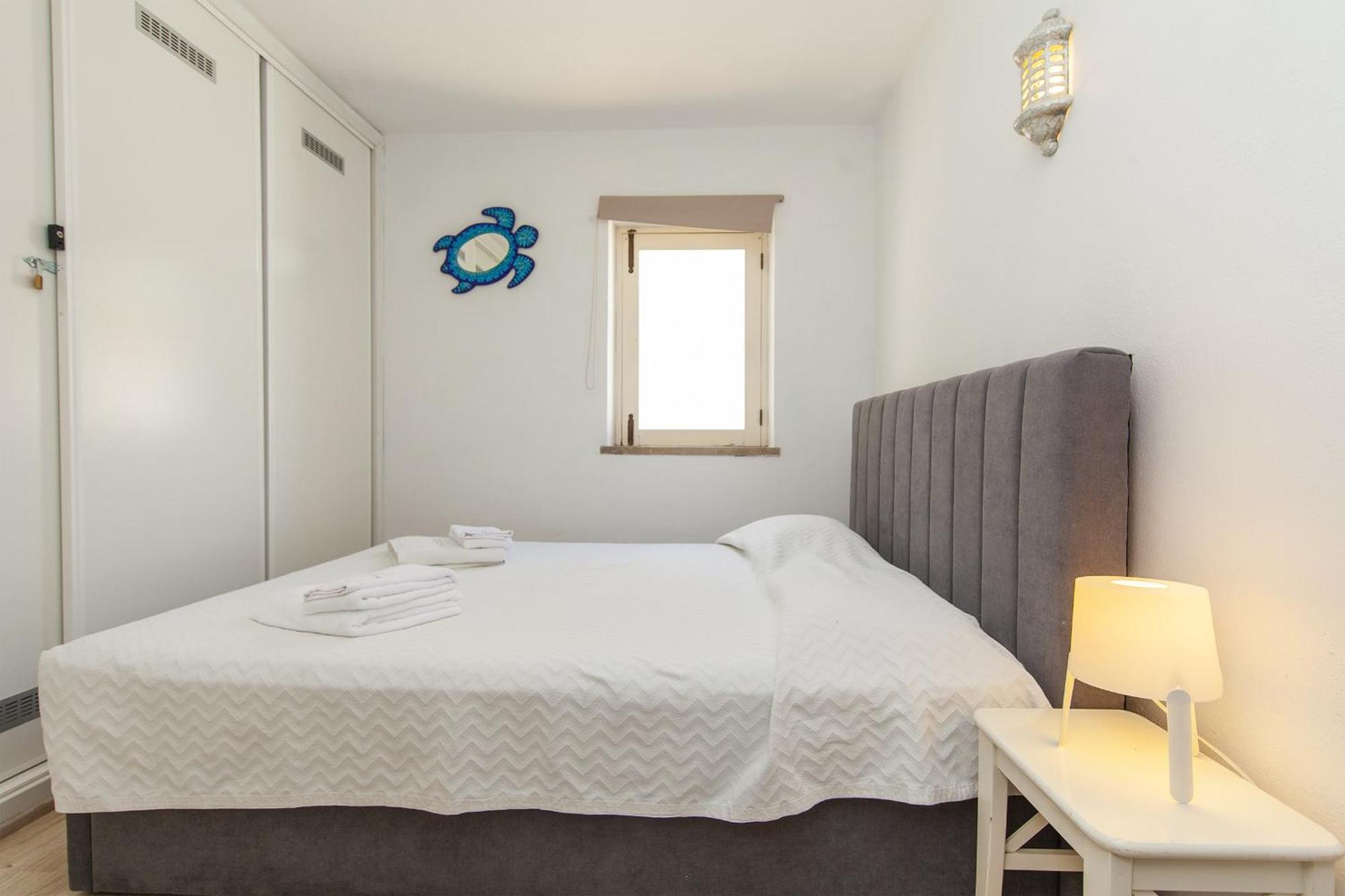 C22 - Beco Do Poco Beach Townhouse In Praia Da Luz Екстер'єр фото